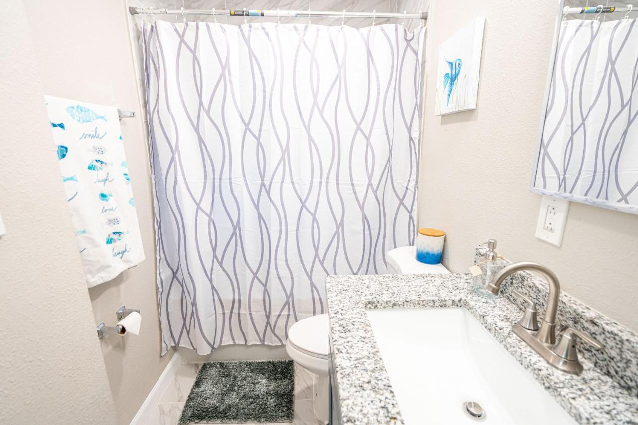 טאמפה University Serenity Suites מראה חיצוני תמונה